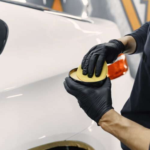 Jaki wosk samochodowy na zimę?